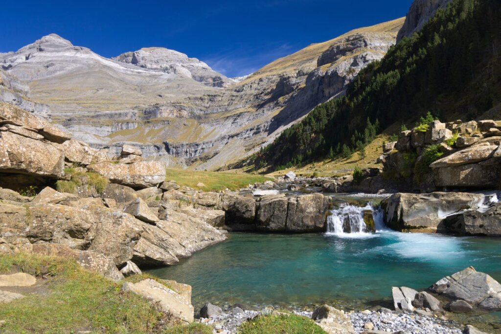 Descubre el Pirineo desde nuestras casas rurales en Huesca