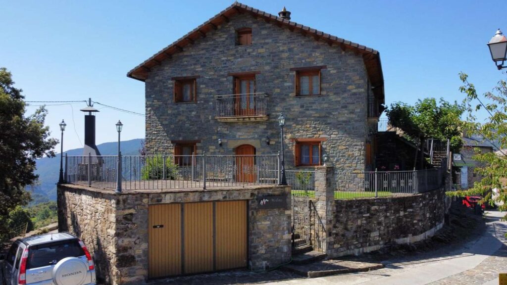 Disfruta el Pirineo desde casas rurales en Monte Perdido